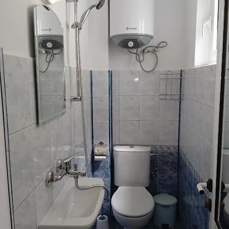 ゲストハウス Daris-aphrodeya дарис-афродея